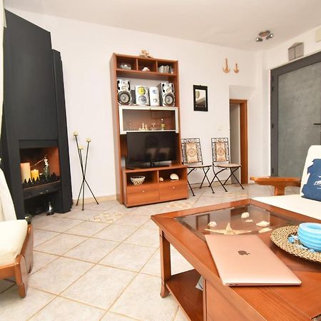 Olia Sea View Shared Pool Villa, Néa Fókaia Eksteriør billede